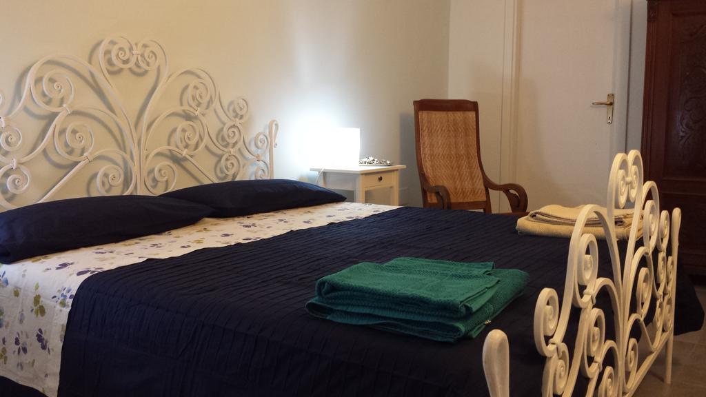 A Casa Di Marley Apartment Lecce Ngoại thất bức ảnh